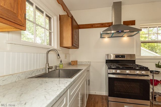 3821 Montevista Road, Cleveland Heights, OH 44121