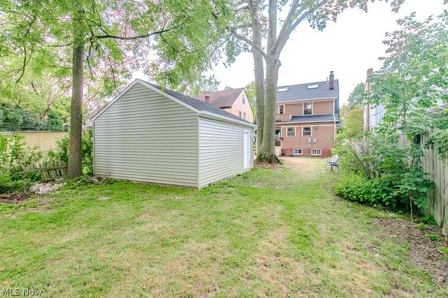 3821 Montevista Road, Cleveland Heights, OH 44121