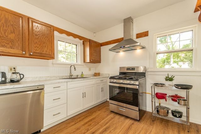 3821 Montevista Road, Cleveland Heights, OH 44121