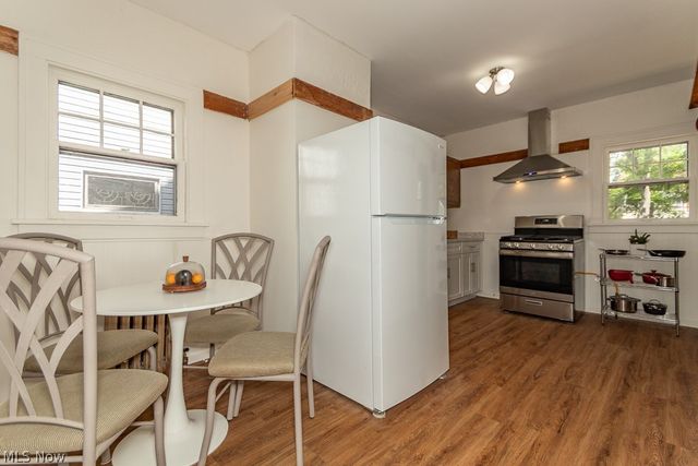 3821 Montevista Road, Cleveland Heights, OH 44121