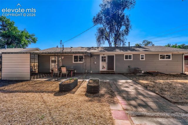 304 Doris Drive, Colorado Springs, CO 80911