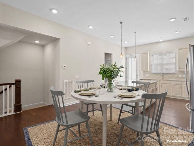 1112 Doveridge Street, Charlotte, NC 28273