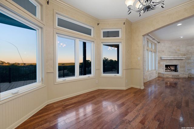 326 RIVER VALLEY RD, Ingram, TX 78025