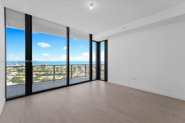500 Alton Road 2402, Miami Beach, FL 33139