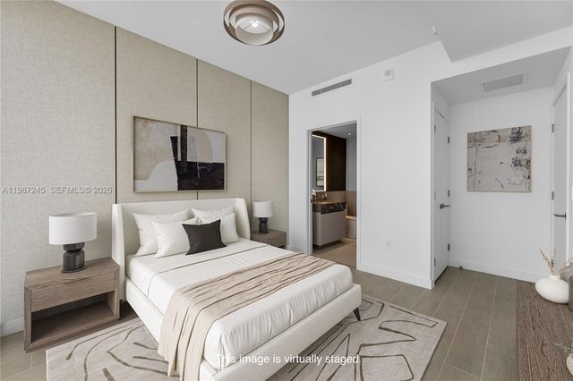 500 Alton Road 2402, Miami Beach, FL 33139