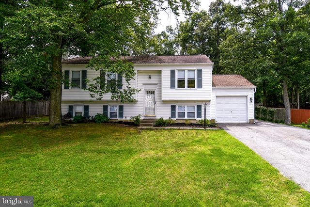 1803 OAK DR, Waldorf, MD 20601