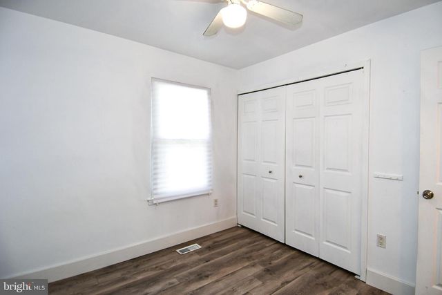 1803 OAK DR, Waldorf, MD 20601