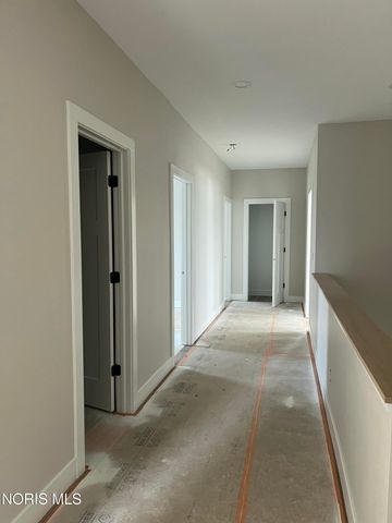 9510 Rockingham Drive, Whitehouse, OH 43571