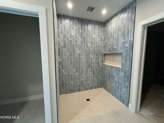 9510 Rockingham Drive, Whitehouse, OH 43571