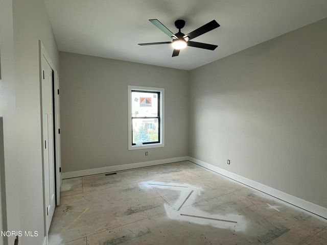 9510 Rockingham Drive, Whitehouse, OH 43571