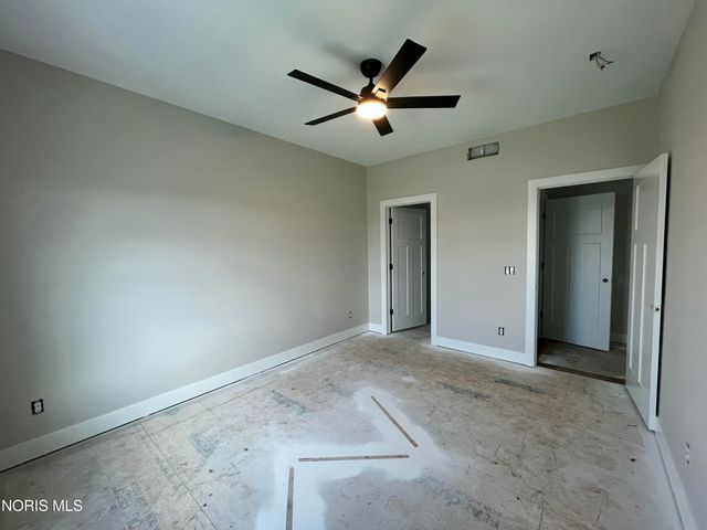 9510 Rockingham Drive, Whitehouse, OH 43571
