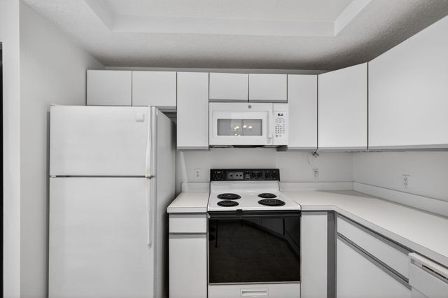 101 Muirfield Court 101d, Jupiter, FL 33458