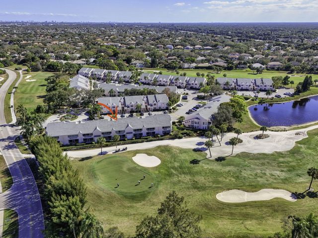 101 Muirfield Court 101d, Jupiter, FL 33458