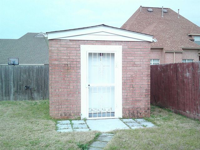 4759 PAINTED OAK CV, Memphis, TN 38116