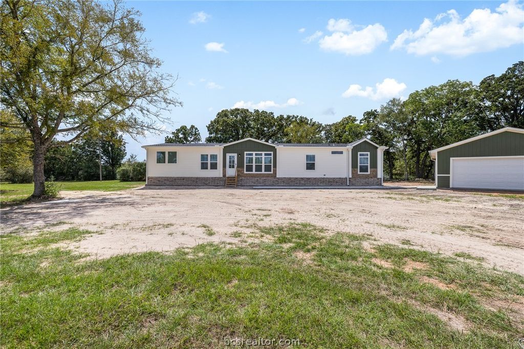 6501 Atakapan trail, Bedias, TX 77831 — exterior