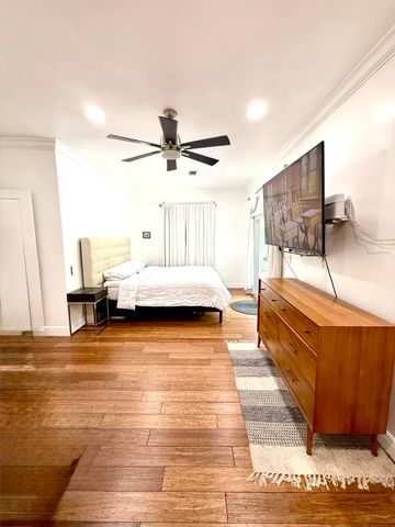1216 SE 1st Street, Fort Lauderdale, FL 33301