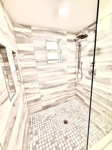 1216 SE 1st Street, Fort Lauderdale, FL 33301