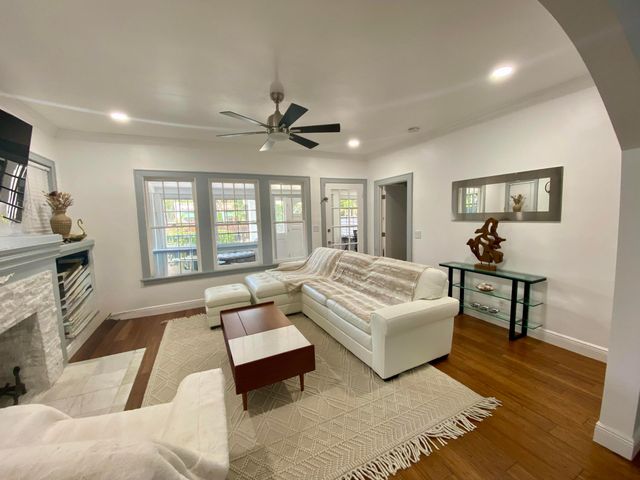1216 SE 1st Street, Fort Lauderdale, FL 33301