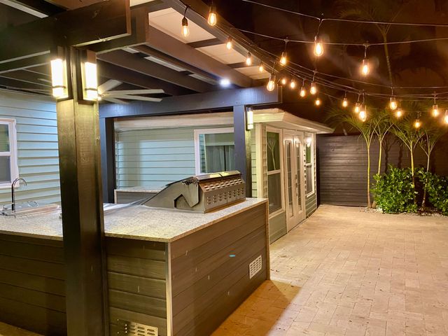 1216 SE 1st Street, Fort Lauderdale, FL 33301