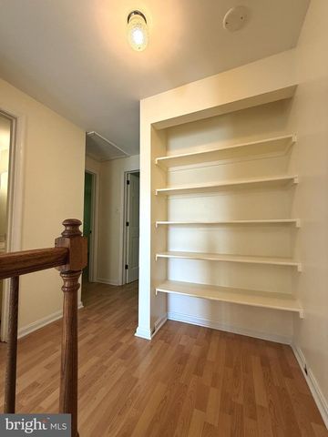 11 WIMBLEDON CT, Silver Spring, MD 20906