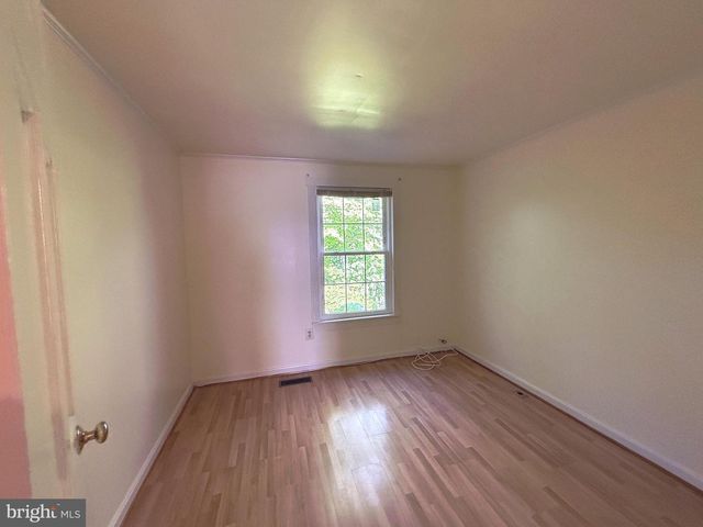 11 WIMBLEDON CT, Silver Spring, MD 20906