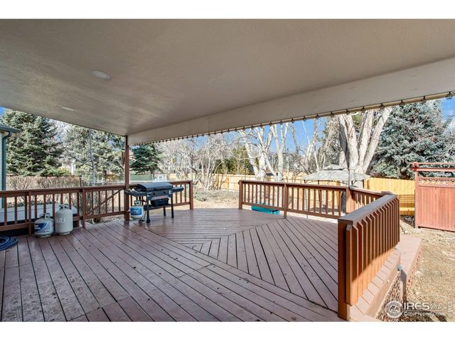 2302 42nd Ave Ct, Greeley, CO 80634