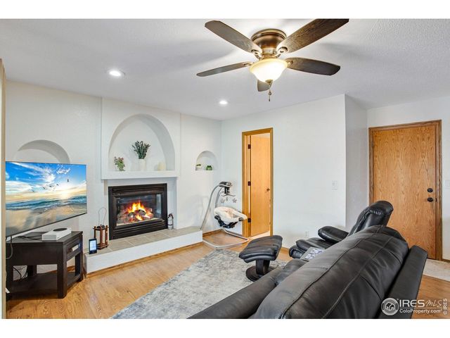 2302 42nd Ave Ct, Greeley, CO 80634