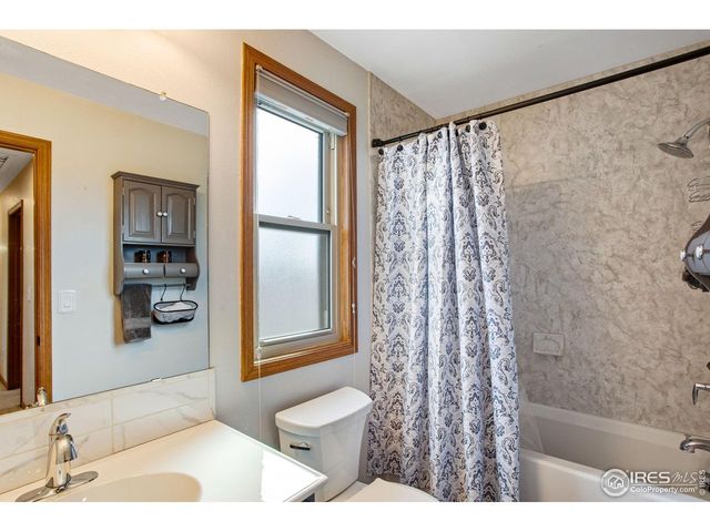 2302 42nd Ave Ct, Greeley, CO 80634