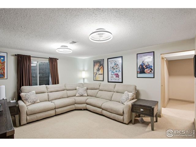 2302 42nd Ave Ct, Greeley, CO 80634