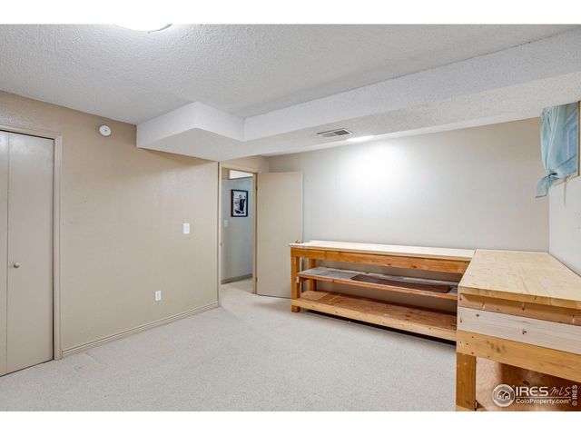 2302 42nd Ave Ct, Greeley, CO 80634