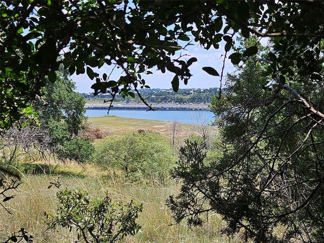 2913 Constitution SQ, Lago Vista, TX 78645