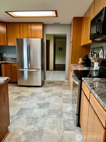 1369 State Route 6, Chehalis, WA 98532