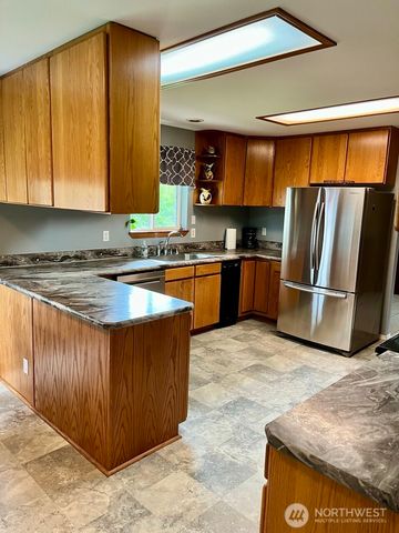 1369 State Route 6, Chehalis, WA 98532