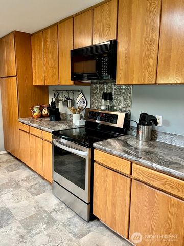 1369 State Route 6, Chehalis, WA 98532