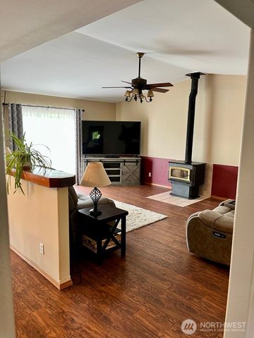 1369 State Route 6, Chehalis, WA 98532