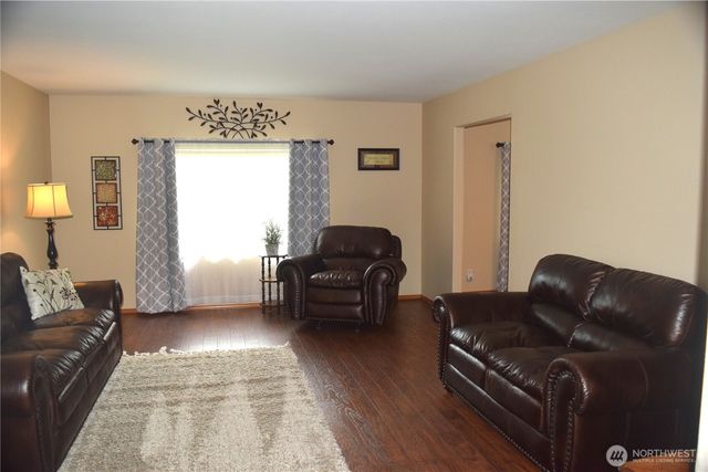 1369 State Route 6, Chehalis, WA 98532