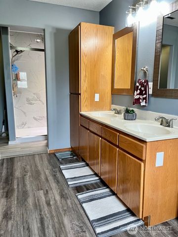 1369 State Route 6, Chehalis, WA 98532