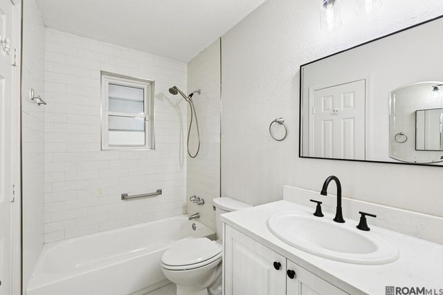 16319 Hamilton Ave, Baton Rouge, LA 70819