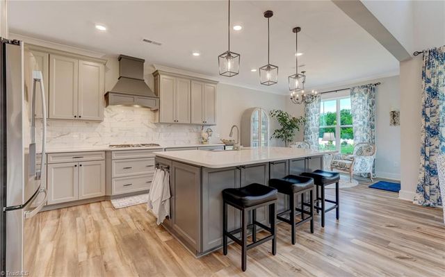 3541 Wesley Point Drive, Browns Summit, NC 27214