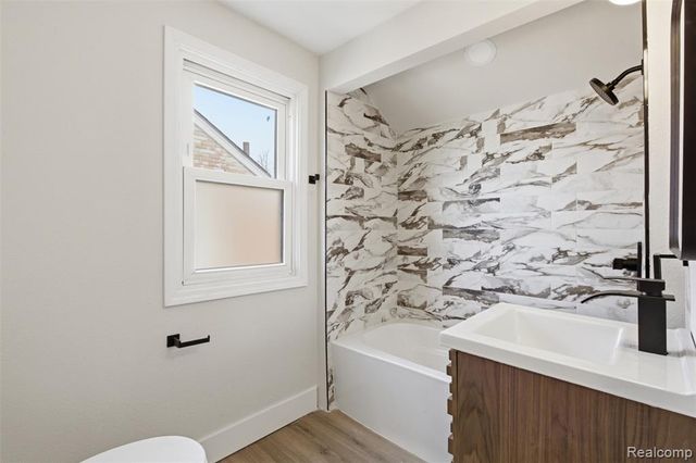 4384 Grayton Street, Detroit, MI 48224