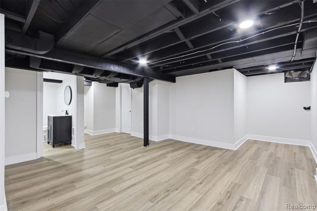 4384 Grayton Street, Detroit, MI 48224