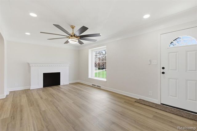 4384 Grayton Street, Detroit, MI 48224