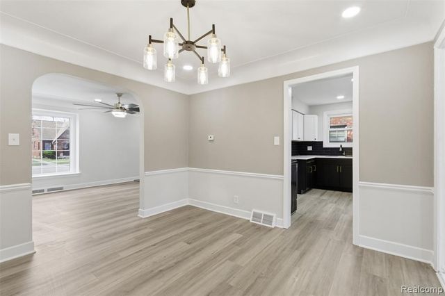 4384 Grayton Street, Detroit, MI 48224