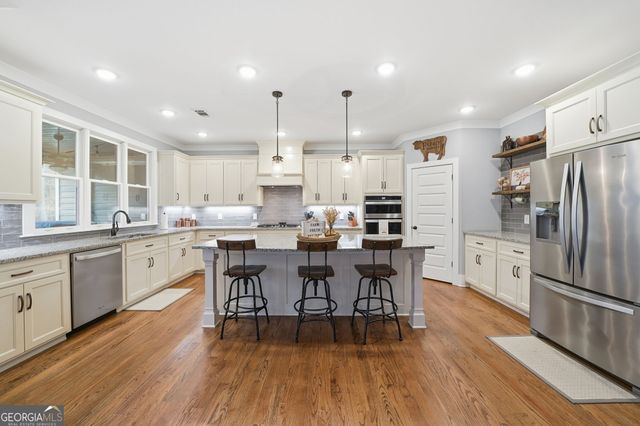 227 Wilshire Terrace, White, GA 30184