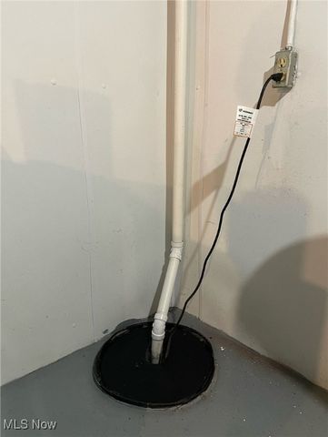 284 Kenilworth Drive, Akron, OH 44313