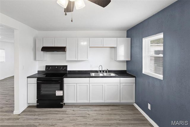 2 Eastgate Drive, Pontoon Beach, IL 62040