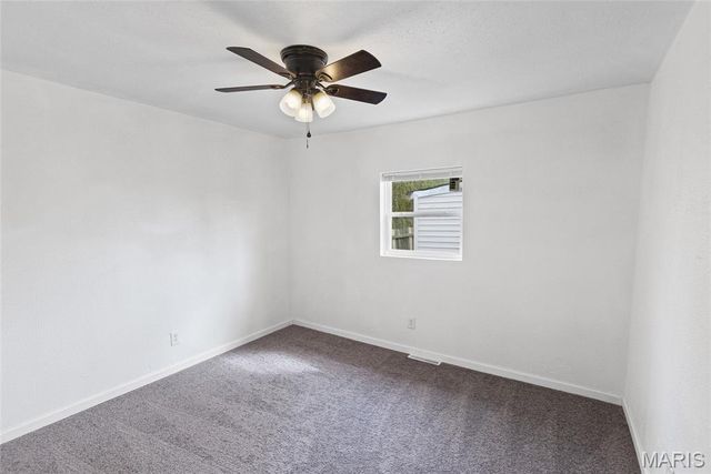 2 Eastgate Drive, Pontoon Beach, IL 62040