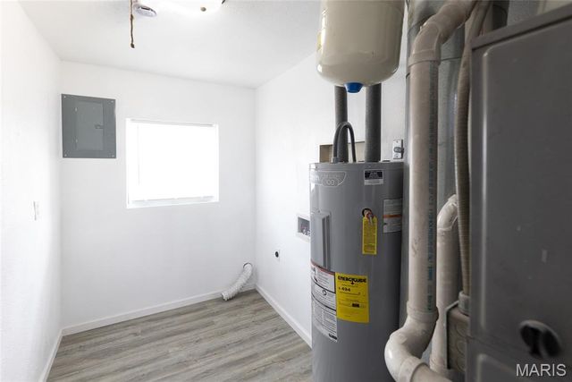 2 Eastgate Drive, Pontoon Beach, IL 62040