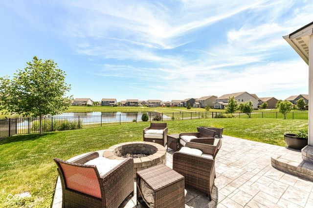 15633 Wellsprings Place, Fishers, IN 46037