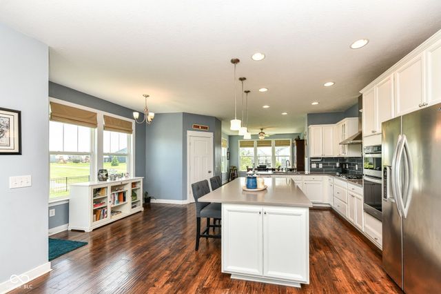 15633 Wellsprings Place, Fishers, IN 46037